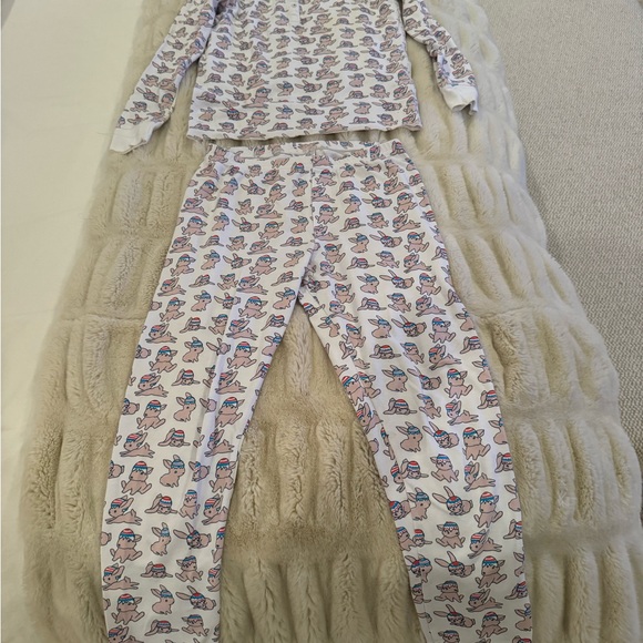 6 pairs of Roller rabbit size 10 pajamas - Picture 5 of 12